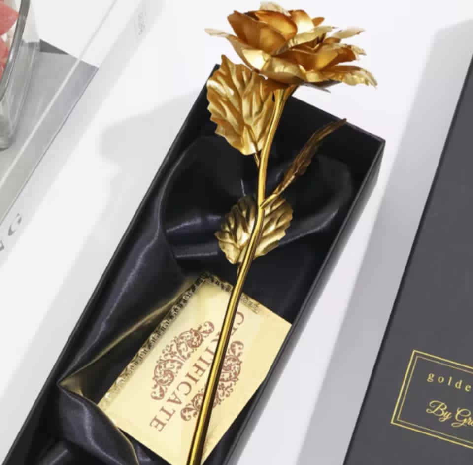 Rosa Eterna de Lujo con Caja de Regalo Premium | Rojo y Dorado