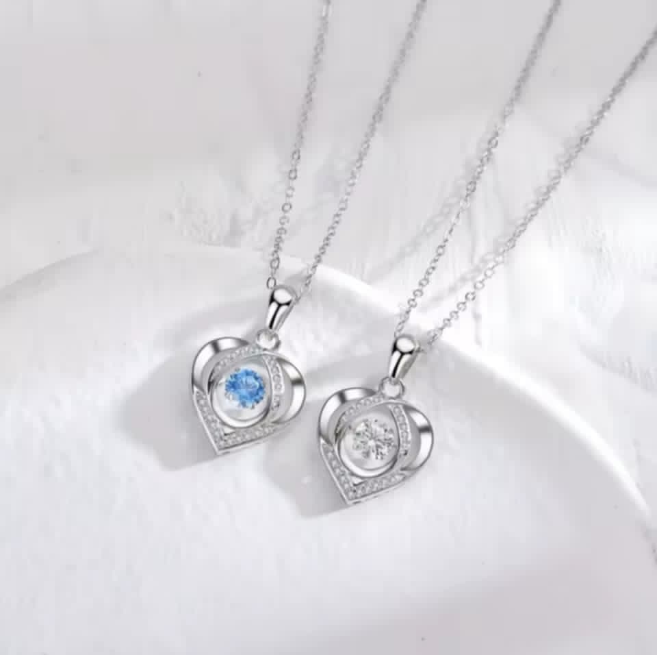 CAJA DE REGALO ROSA ETERNA CON COLLAR DE CORAZON