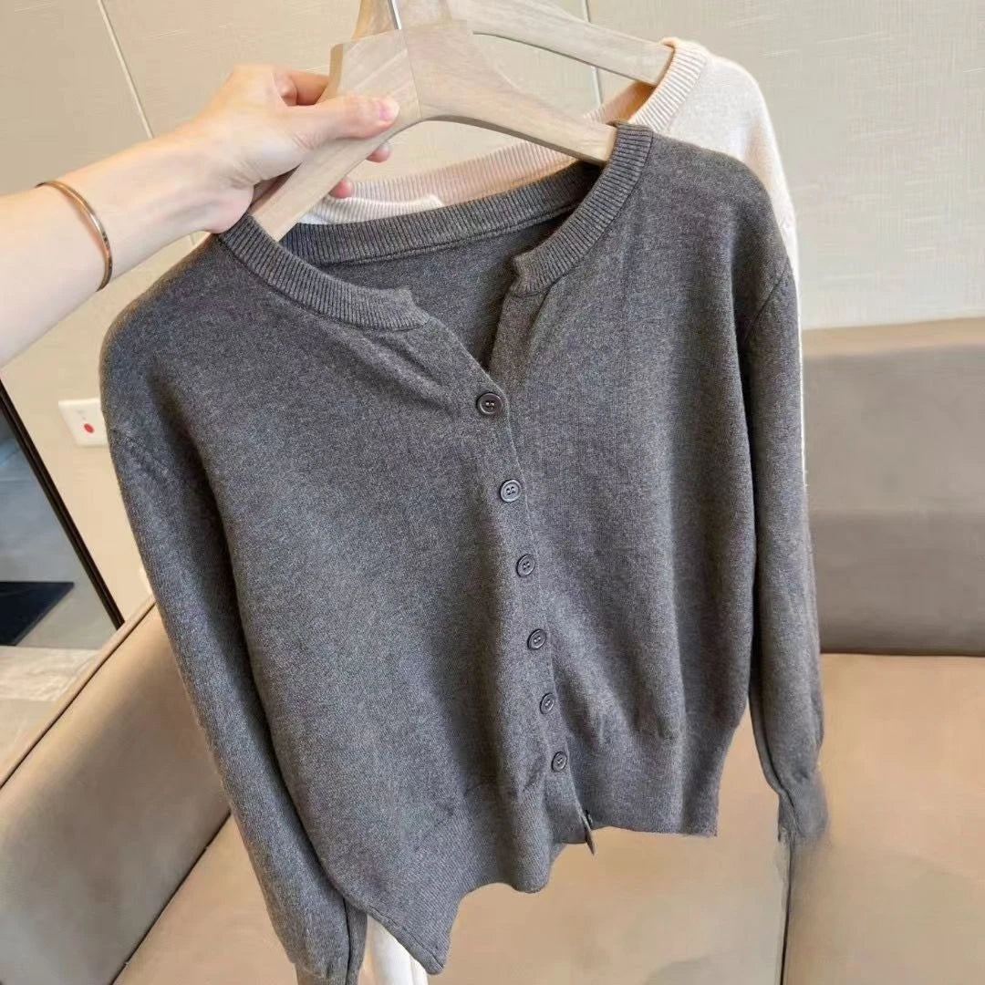 2026 New Fashion Women's Fleece Knit Loose Short Cashmere Sweater Round Neck Warm Korean Sle Casual Female Sweater Top Cloting