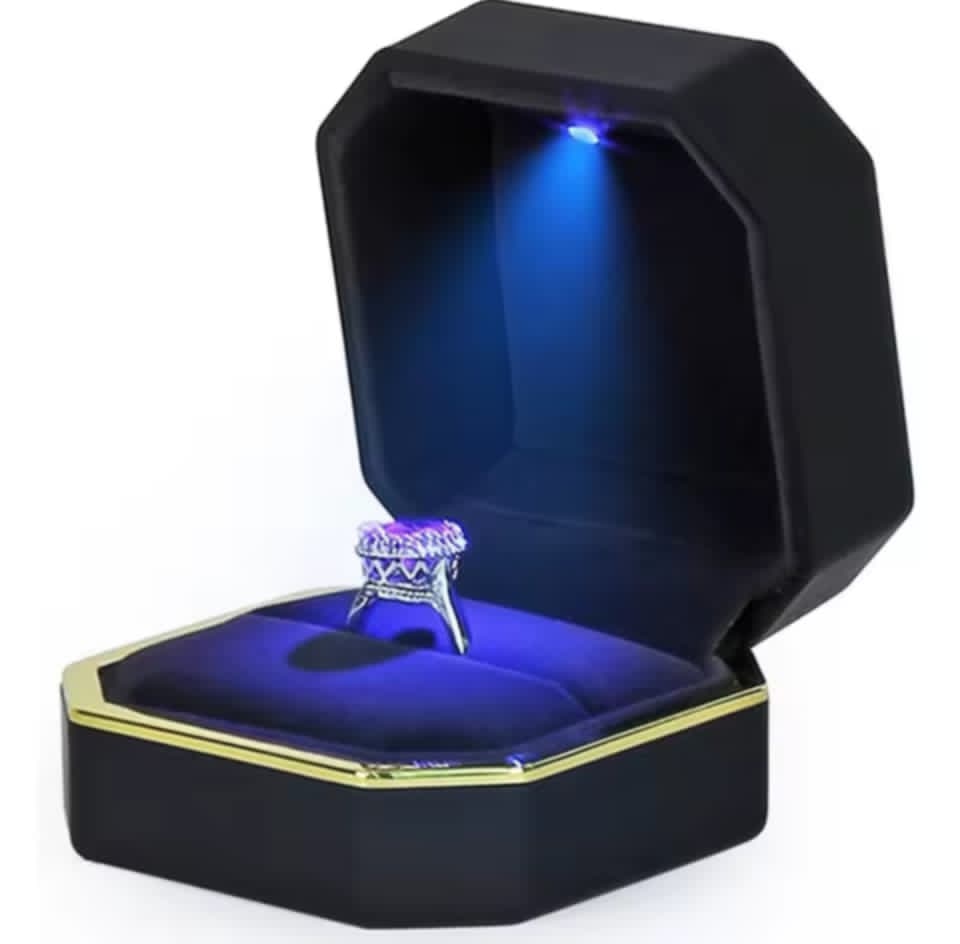 caja de anillo led de lujo-Estuche de compromiso con luz integrada